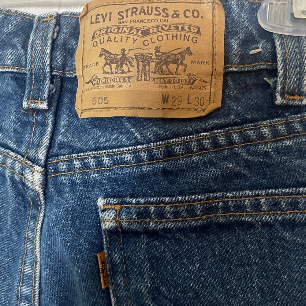 Vintage 90s Levi’s 505 orange tab cut off denim high waisted mom shorts - Picture 7 of 7